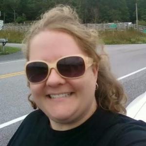 Melanie, the brain behind Grab the Lapels