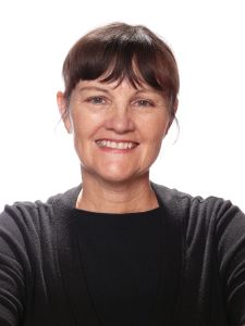 photoshopped - sweater (2)